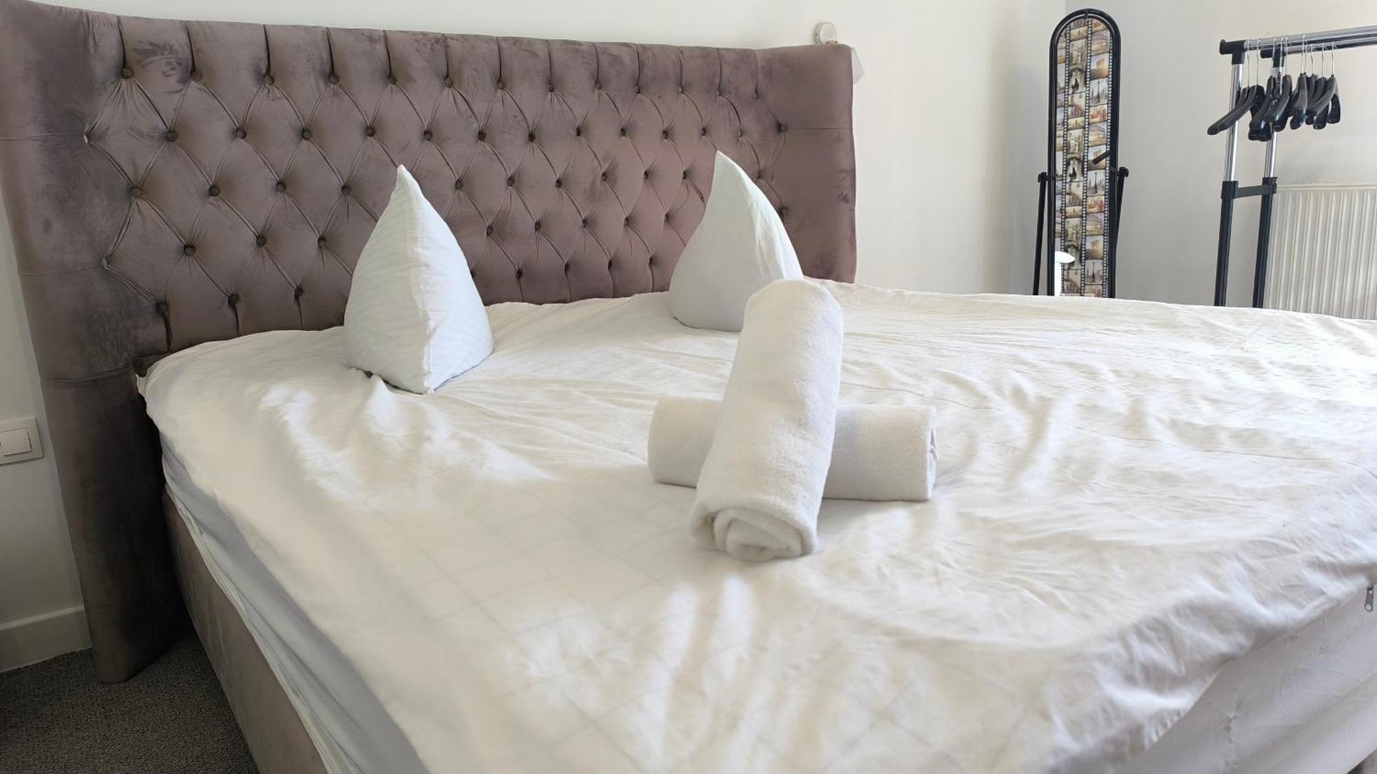 Комната С Двухместной Кроватью В Квартире С Общим Душем И Кухней, Double Room In A Guest Apartment, Camera La Cheie In Apartament Cu Dus Si Bucatarie Comuna Kişinev Dış mekan fotoğraf