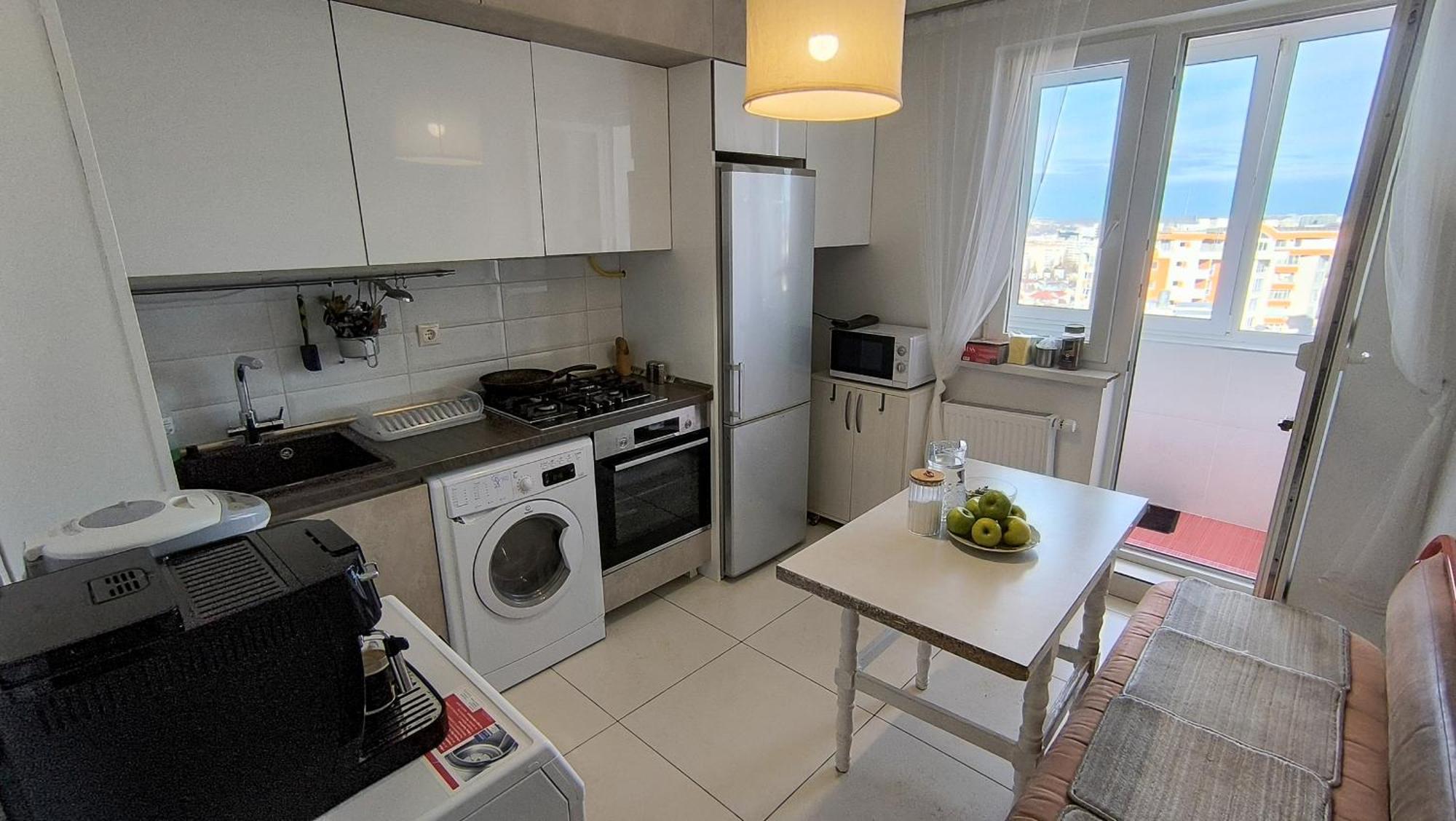 Комната С Двухместной Кроватью В Квартире С Общим Душем И Кухней, Double Room In A Guest Apartment, Camera La Cheie In Apartament Cu Dus Si Bucatarie Comuna Kişinev Dış mekan fotoğraf