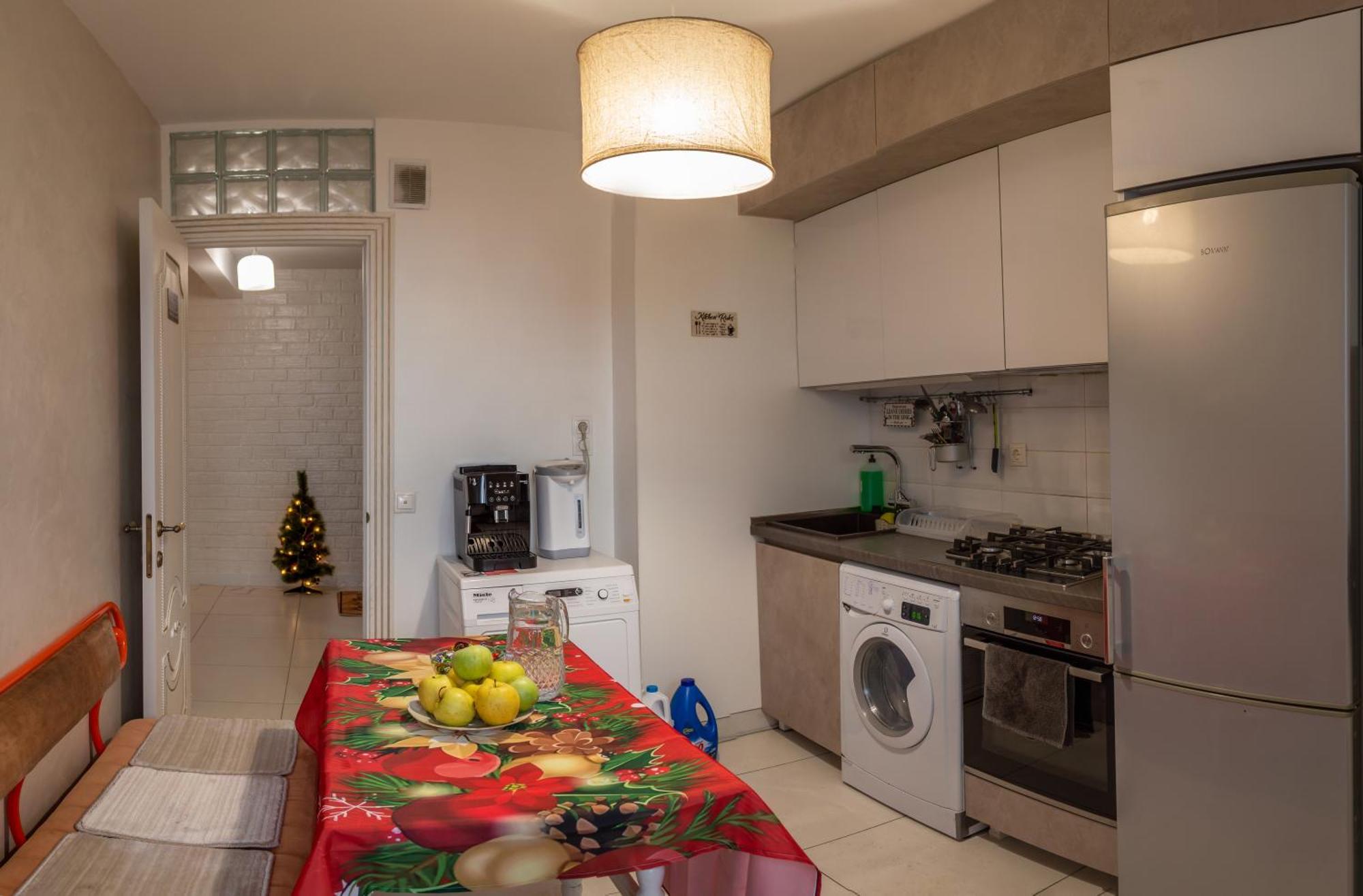 Комната С Двухместной Кроватью В Квартире С Общим Душем И Кухней, Double Room In A Guest Apartment, Camera La Cheie In Apartament Cu Dus Si Bucatarie Comuna Kişinev Dış mekan fotoğraf
